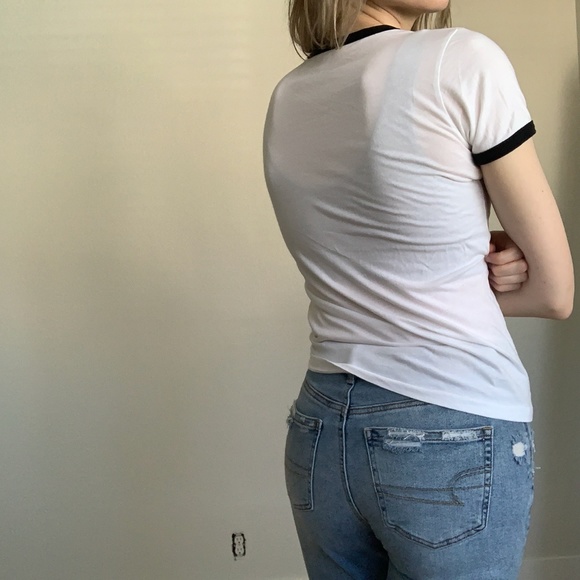 Dolly Parton Ringer Tee - Picture 6 of 9